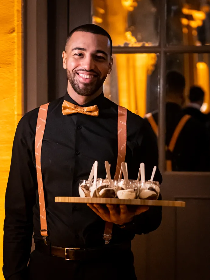 Service / Serveur / Evènement / Haut de gamme / Réception
